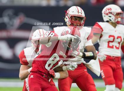 Thumbnail 1 in North Shore vs. Katy (UIL 6A D1 Quarterfinal playoff) photogallery.