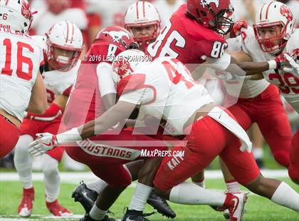 Thumbnail 2 in North Shore vs. Katy (UIL 6A D1 Quarterfinal playoff) photogallery.