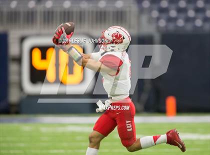 Thumbnail 2 in North Shore vs. Katy (UIL 6A D1 Quarterfinal playoff) photogallery.