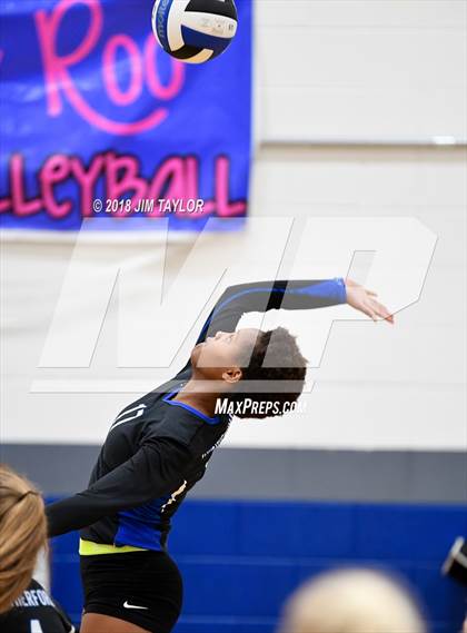 Thumbnail 3 in Bell @ Weatherford photogallery.