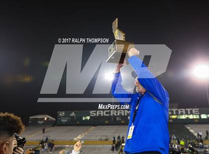 Thumbnail 1 in Helix vs. Folsom (CIF State D1-AA Final) photogallery.