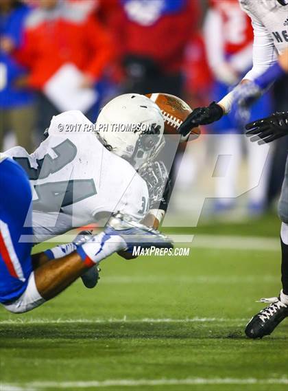 Thumbnail 3 in Helix vs. Folsom (CIF State D1-AA Final) photogallery.