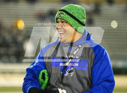 Thumbnail 2 in Helix vs. Folsom (CIF State D1-AA Final) photogallery.