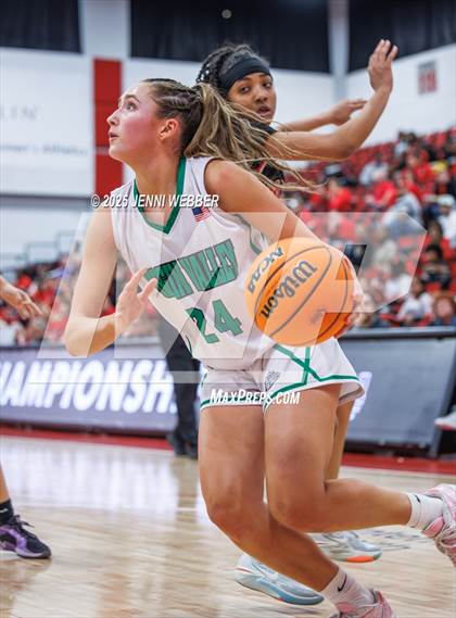 Thumbnail 2 in Mater Academy East Las Vegas vs. Virgin Valley (NIAA 3A Final) photogallery.
