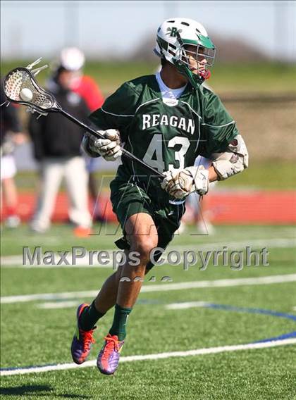 Thumbnail 1 in Reagan [Ronald] vs. Georgetown photogallery.