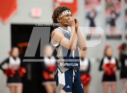 Thumbnail 3 in Stratford Academy vs First Presbyterian Day photogallery.