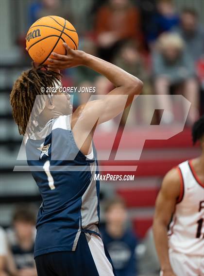 Thumbnail 2 in Stratford Academy vs First Presbyterian Day photogallery.