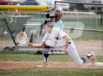 Thumbnail 1 in North Summit vs Duchesne (UHSAA 2A Round 3) photogallery.