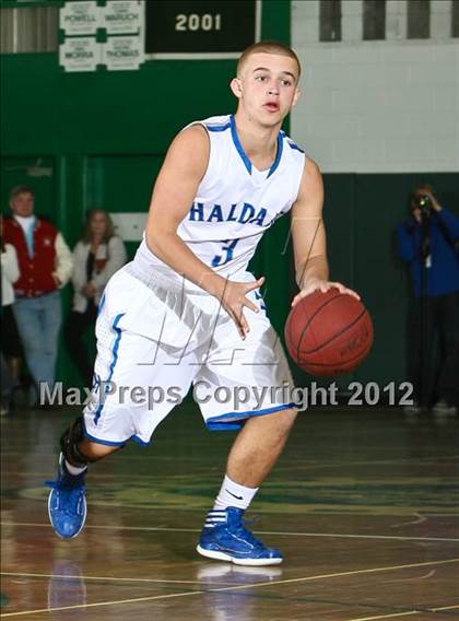 Thumbnail 3 in Haldane vs. North Salem (5th Annual Putnam Challenge) photogallery.
