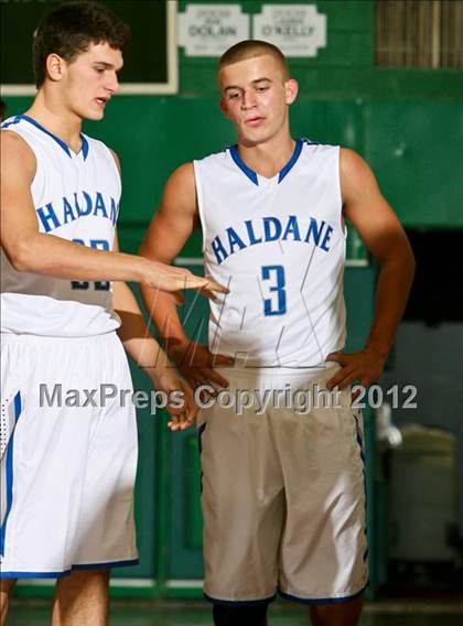 Thumbnail 1 in Haldane vs. North Salem (5th Annual Putnam Challenge) photogallery.