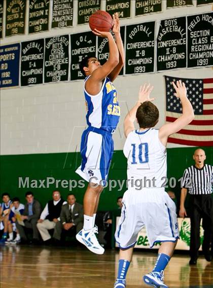 Thumbnail 1 in Haldane vs. North Salem (5th Annual Putnam Challenge) photogallery.