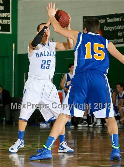 Thumbnail 3 in Haldane vs. North Salem (5th Annual Putnam Challenge) photogallery.