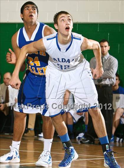 Thumbnail 3 in Haldane vs. North Salem (5th Annual Putnam Challenge) photogallery.