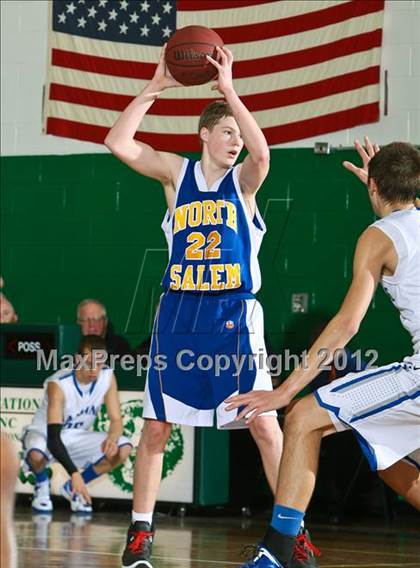 Thumbnail 3 in Haldane vs. North Salem (5th Annual Putnam Challenge) photogallery.