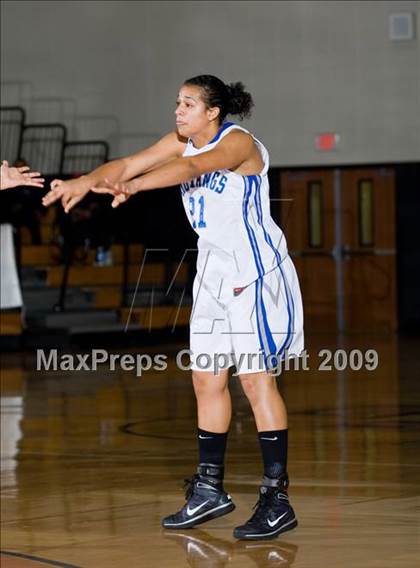 Thumbnail 2 in Wagner @ Jay (McDonalds Texas Invitational) photogallery.