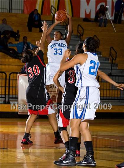 Thumbnail 2 in Wagner @ Jay (McDonalds Texas Invitational) photogallery.