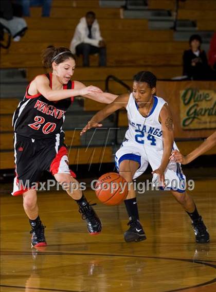 Thumbnail 1 in Wagner @ Jay (McDonalds Texas Invitational) photogallery.
