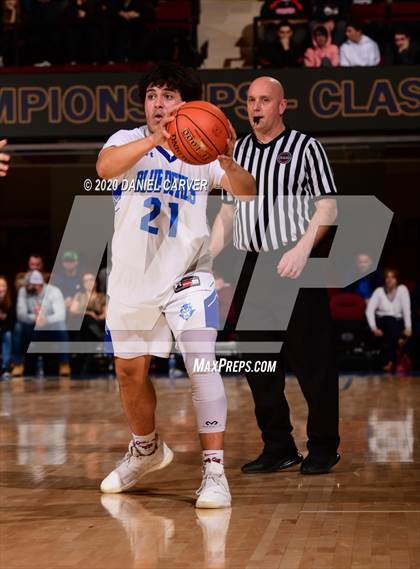 Thumbnail 3 in Haldane vs. Tuckahoe (Section 1 Class C Semifinal) photogallery.
