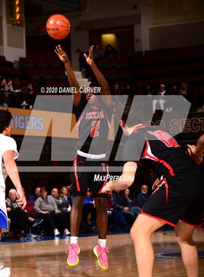 Thumbnail 3 in Haldane vs. Tuckahoe (Section 1 Class C Semifinal) photogallery.