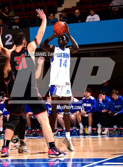 Thumbnail 1 in Haldane vs. Tuckahoe (Section 1 Class C Semifinal) photogallery.