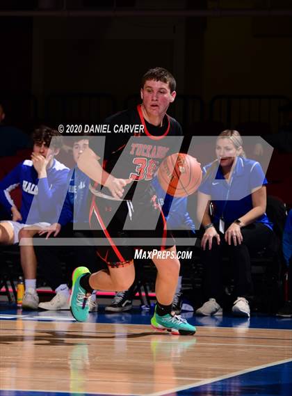 Thumbnail 2 in Haldane vs. Tuckahoe (Section 1 Class C Semifinal) photogallery.