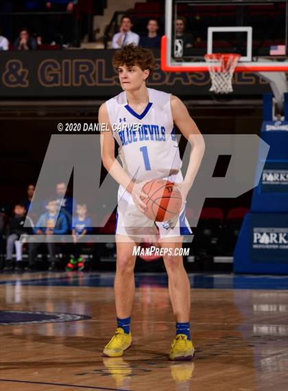 Thumbnail 1 in Haldane vs. Tuckahoe (Section 1 Class C Semifinal) photogallery.