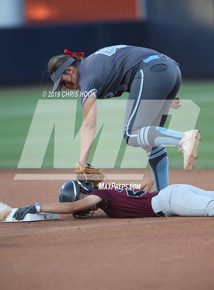 Thumbnail 1 in Salpointe Catholic vs. Cactus (AIA 4A Final) photogallery.