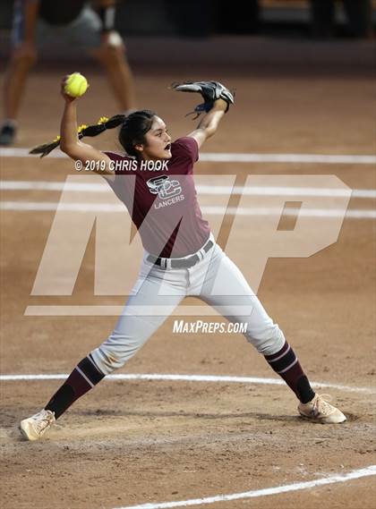 Thumbnail 1 in Salpointe Catholic vs. Cactus (AIA 4A Final) photogallery.