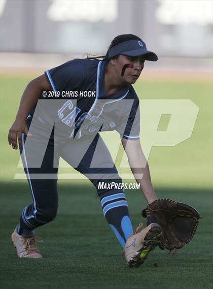 Thumbnail 2 in Salpointe Catholic vs. Cactus (AIA 4A Final) photogallery.