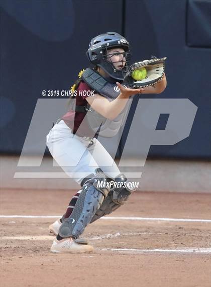 Thumbnail 1 in Salpointe Catholic vs. Cactus (AIA 4A Final) photogallery.