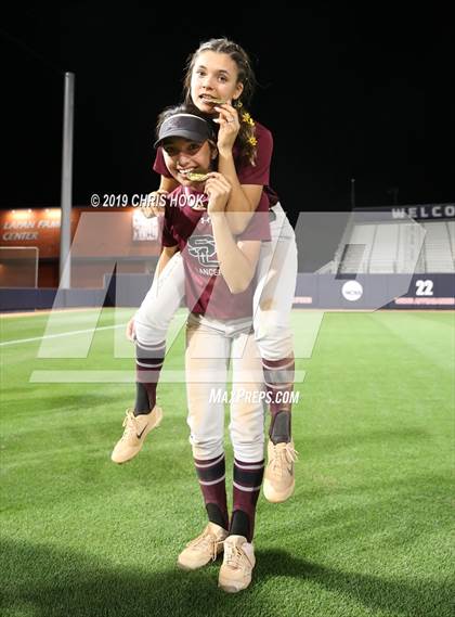 Thumbnail 3 in Salpointe Catholic vs. Cactus (AIA 4A Final) photogallery.