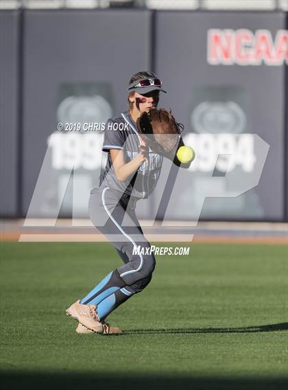 Thumbnail 3 in Salpointe Catholic vs. Cactus (AIA 4A Final) photogallery.