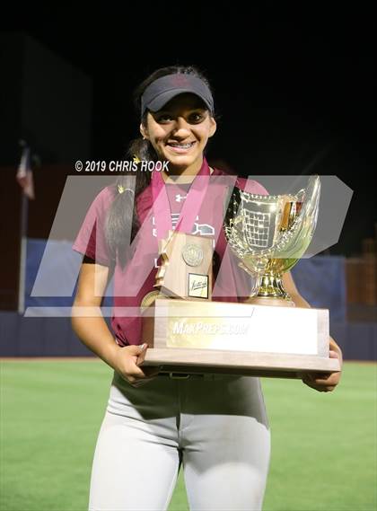 Thumbnail 2 in Salpointe Catholic vs. Cactus (AIA 4A Final) photogallery.