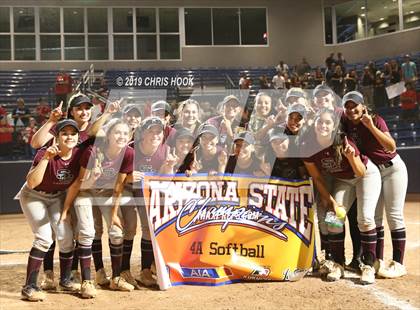 Thumbnail 2 in Salpointe Catholic vs. Cactus (AIA 4A Final) photogallery.