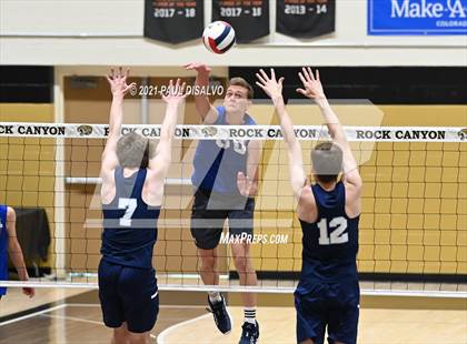 Thumbnail 1 in Legend vs. Valor Christian (CHSAA 5A Semi-Final) photogallery.