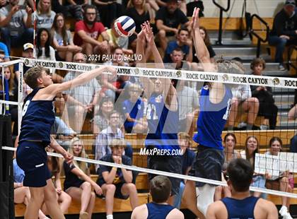 Thumbnail 1 in Legend vs. Valor Christian (CHSAA 5A Semi-Final) photogallery.