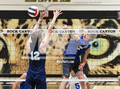 Thumbnail 2 in Legend vs. Valor Christian (CHSAA 5A Semi-Final) photogallery.