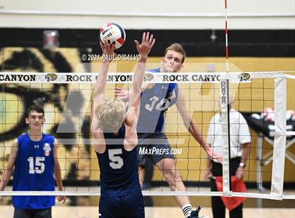Thumbnail 3 in Legend vs. Valor Christian (CHSAA 5A Semi-Final) photogallery.