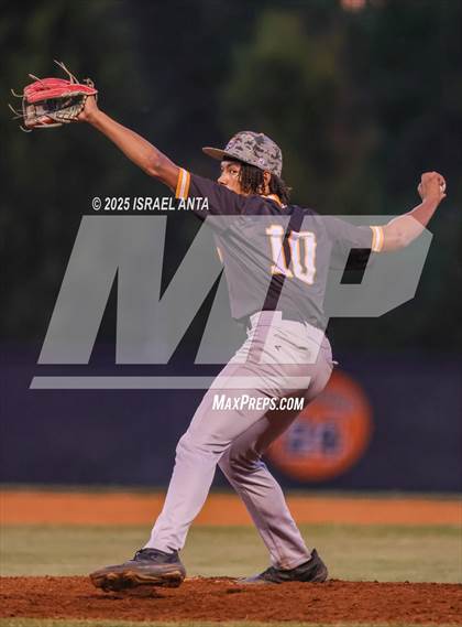 Thumbnail 3 in Fuquay - Varina @ Gray's Creek (NCHSAA 4A - 1st Round) photogallery.