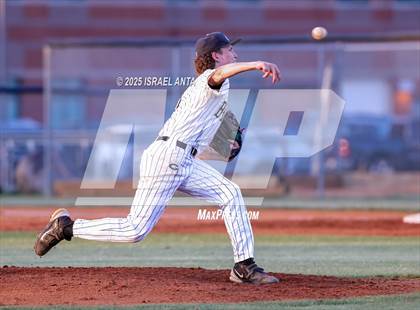 Thumbnail 2 in Fuquay - Varina @ Gray's Creek (NCHSAA 4A - 1st Round) photogallery.