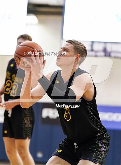 Thumbnail 2 in St. Rose vs. Hudson Catholic (Metro Classic) photogallery.
