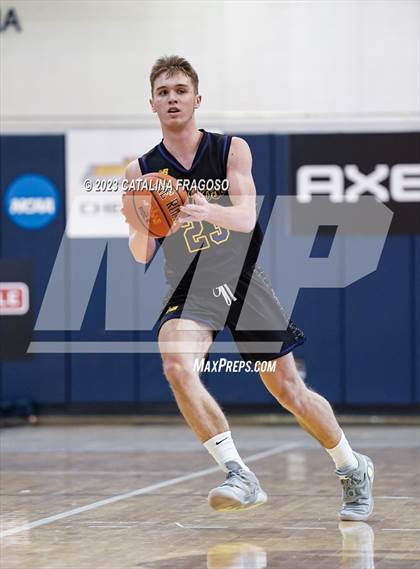 Thumbnail 2 in St. Rose vs. Hudson Catholic (Metro Classic) photogallery.