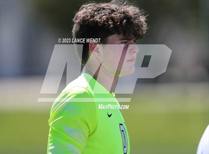 Thumbnail 2 in Eaglecrest @ Bear Creek photogallery.