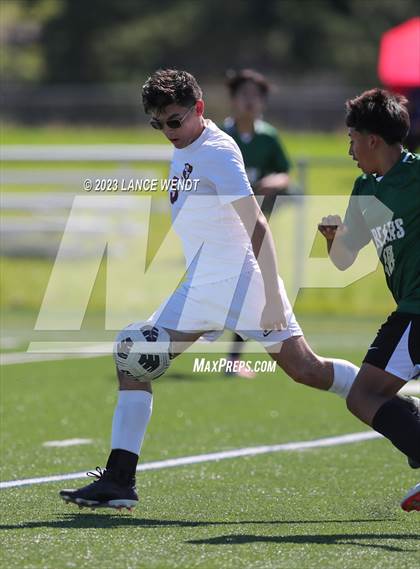 Thumbnail 2 in Eaglecrest @ Bear Creek photogallery.