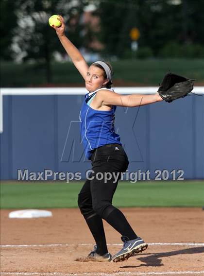 Thumbnail 1 in Bishop Shanahan vs. Central Bucks South (PIAA Class AAAA Final) photogallery.