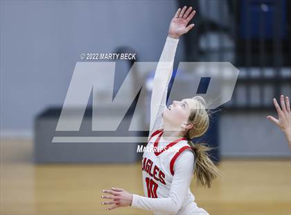Thumbnail 1 in Southern Boone vs Kirksville (Sophie Cunningham Classic) photogallery.