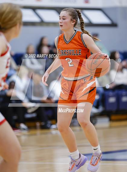 Thumbnail 2 in Southern Boone vs Kirksville (Sophie Cunningham Classic) photogallery.