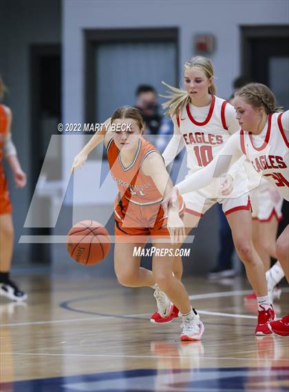 Thumbnail 3 in Southern Boone vs Kirksville (Sophie Cunningham Classic) photogallery.
