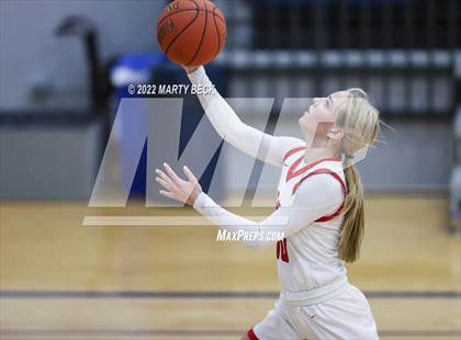 Thumbnail 3 in Southern Boone vs Kirksville (Sophie Cunningham Classic) photogallery.