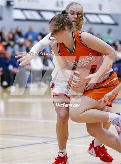 Thumbnail 3 in Southern Boone vs Kirksville (Sophie Cunningham Classic) photogallery.
